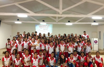 Concurso de Produção de Texto vai premiar estudantes das escolas da Prefeitura de Penedo