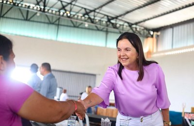 Deputada Fátima Canuto apresenta iniciativa voltada à saúde integral de meninas em Alagoas