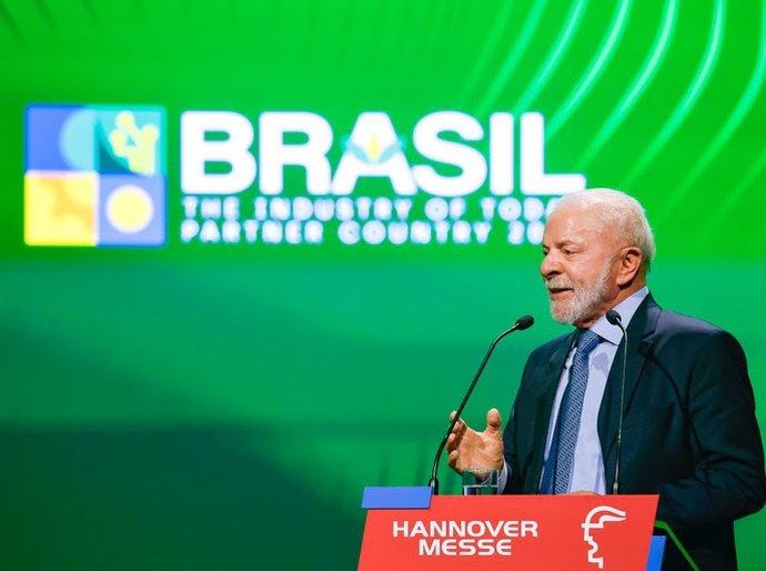 “Um novo paradigma de desenvolvimento requer um multilateralismo justo e equilibrado”, diz Lula na Feira Industrial de Hanôver, na Alemanha