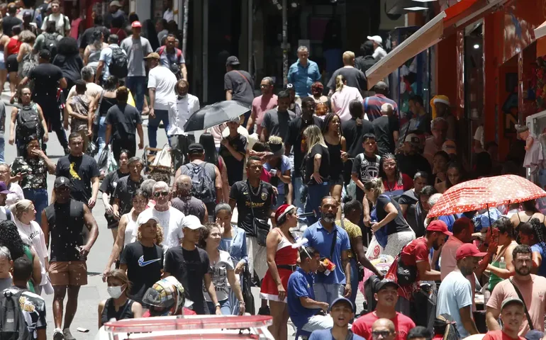 Censo revela nomes e sobrenomes mais comuns do país; veja a lista