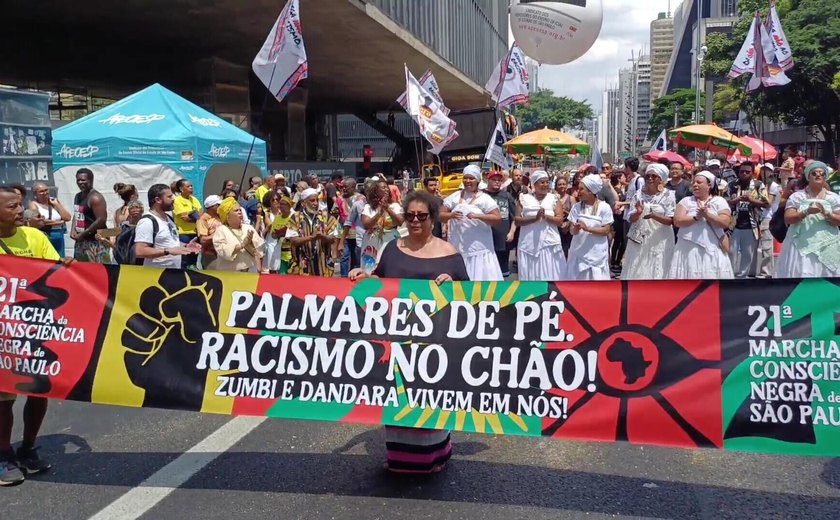 Primeiro Dia da Consciência Negra como feriado nacional reúne atos em todo país