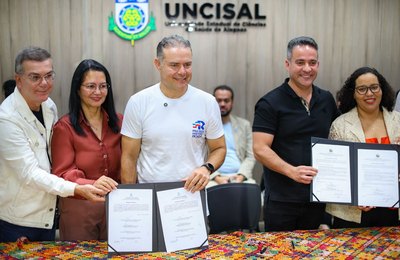 Reitora atribui a Renan Filho transformação que levou Uncisal ao grupo das melhores universidades do país