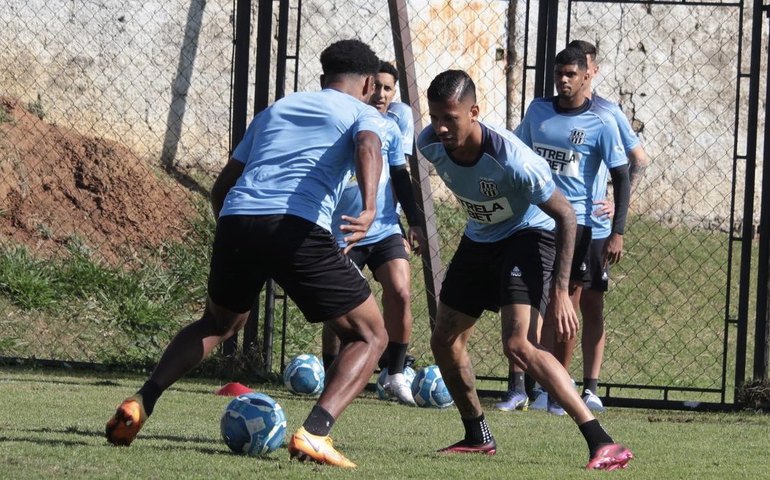 Ponte Preta fica sem Matheus Jesus, mas tem voltas de Fábio Sanches e Felipe Amaral