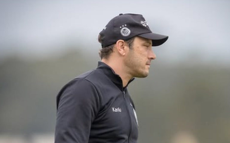 Bruno Pivetti é demitido do Operário-PR após nova sequência negativa na Série B