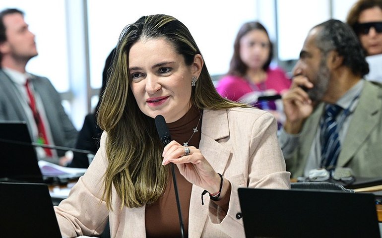 CDH acata sugestão legislativa que fixa piso salarial e jornada de nutricionistas