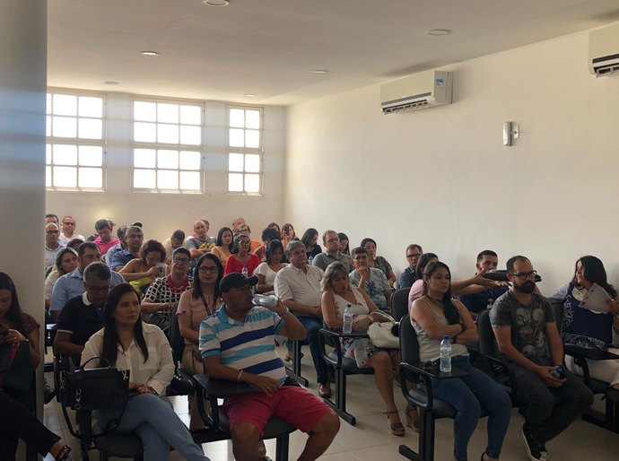 Marcelo Beltrão promove reunião entre Desenvolve e Prefeitura de Penedo