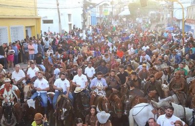 16ª Missa de Vaqueiro de Mata Grande: Um Momento de Fé e Cultura Nordestina