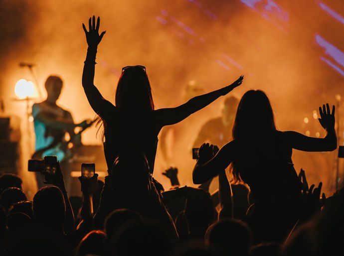 'Gig Tripping' impulsiona mercado de hotelaria com shows e festivais musicais em Curitiba