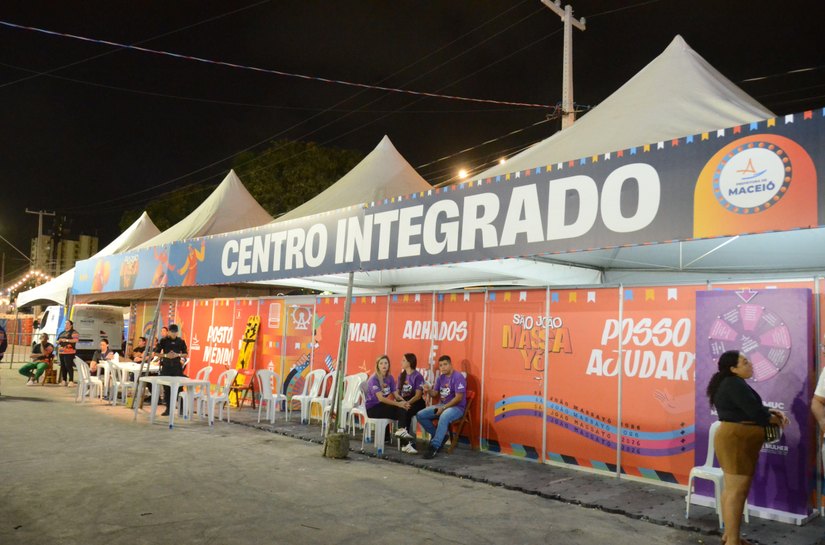 Cabines de acolhimento recebem público e fortalecem rede de proteção no São João Massayó 2026