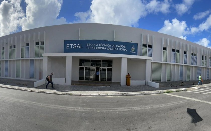 Escola Técnica de Saúde qualifica 900 agentes para redução da mortalidade materna e neonatal em Alagoas