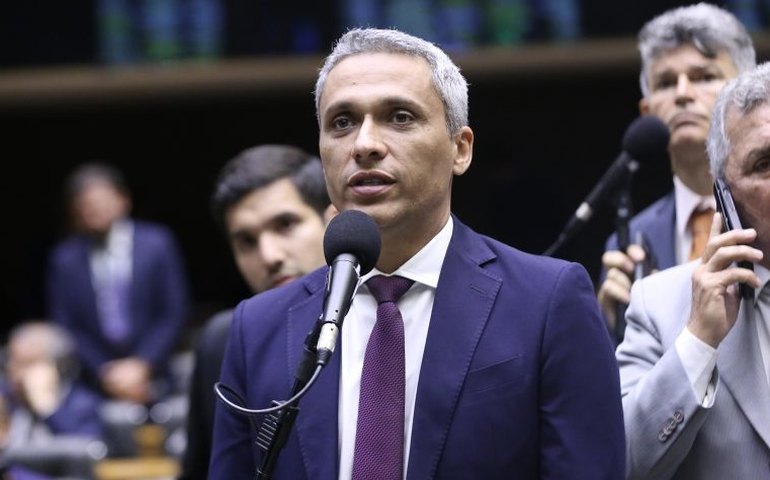 PT aciona Justiça contra Gustavo Gayer por ligar partido ao narcotráfico venezuelano