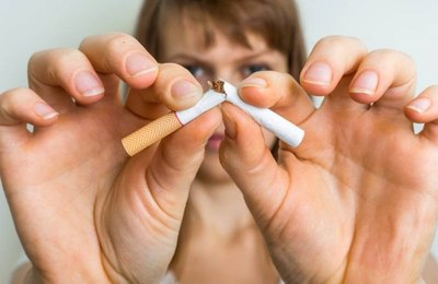 Especialista afirma: parar de fumar traz benefícios em qualquer momento da vida