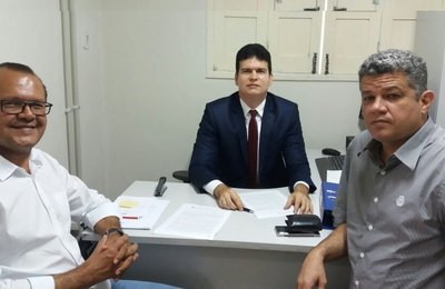 MP e Câmara de Vereadores de três municípios assinam TAC para incrementação do Portal da Transparência