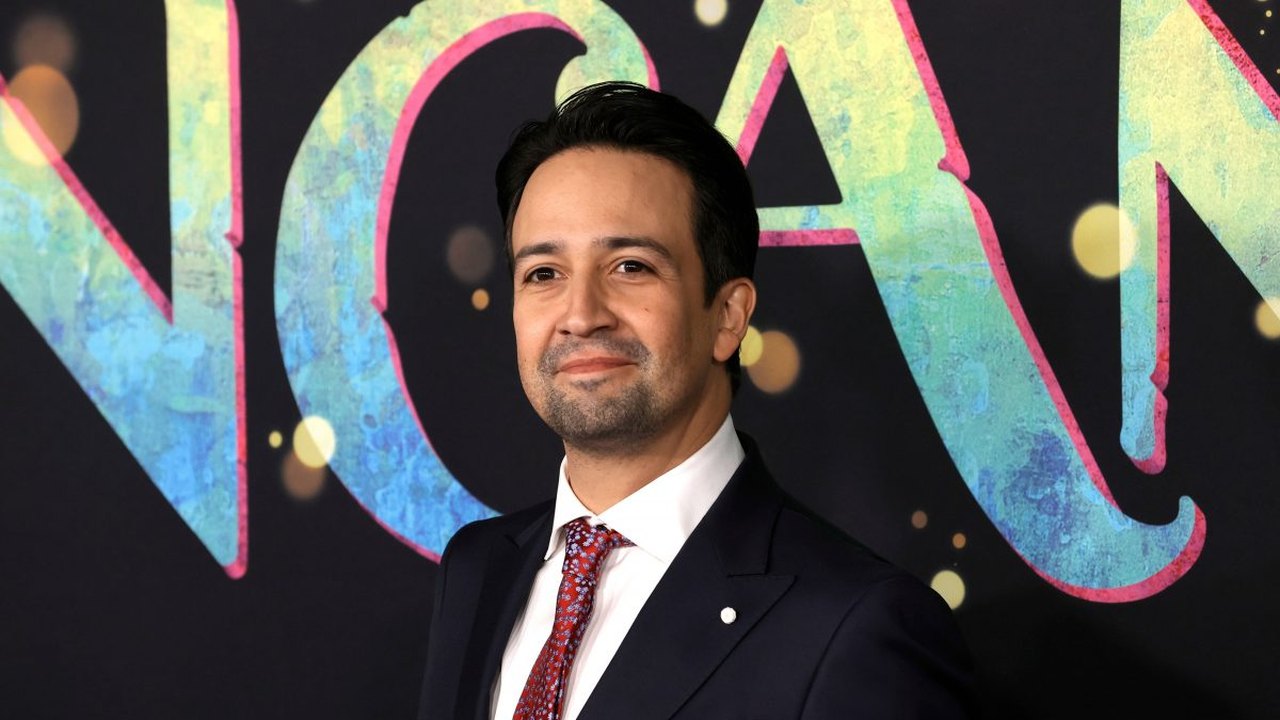 Lin-Manuel Miranda quer atração no parque da Disney antes de sequência do filme