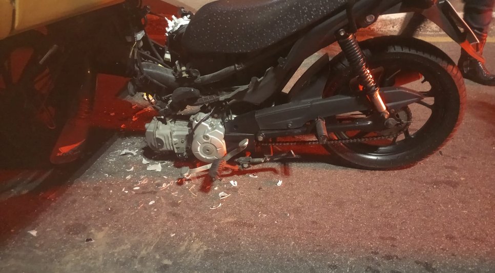Colisão entre ônibus e moto deixa condutor ferido Zona Sul de Aracaju / Foto: Foto: CPTran/SE