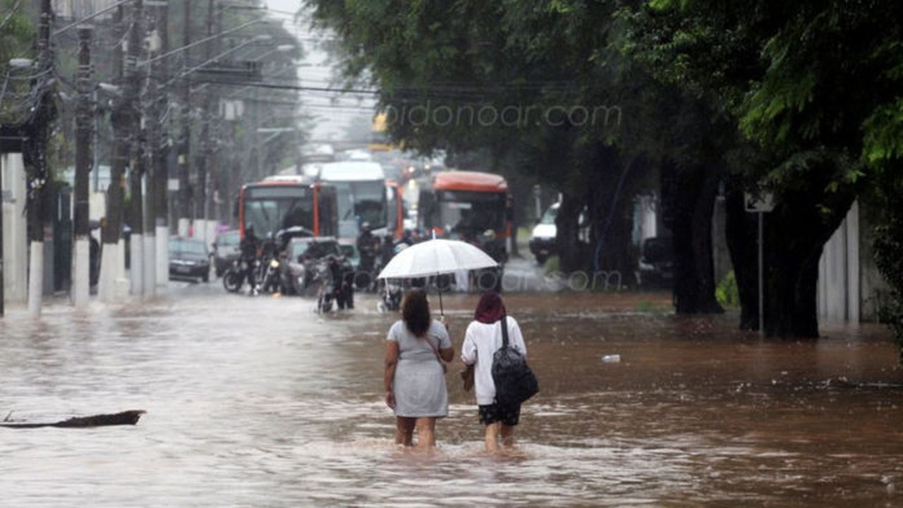 Temporal desta segunda foi maior chuva de São Paulo para fevereiro desde 1983