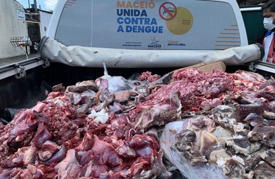 Vigilância Sanitária retira mais 1.200kg de alimentos impróprios de circulação