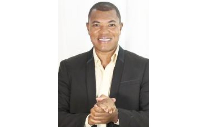 Eleições 2026: quem é Sacra Hamilton Sacramento, candidato a deputado federal (Bahia)