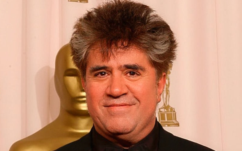 Pedro Almodóvar vence Leão de Ouro por seu primeiro filme em inglês no Festival de Veneza