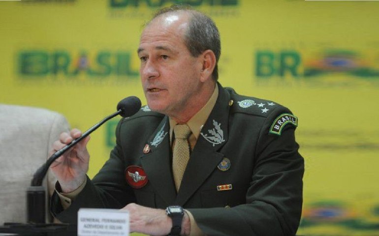 Ministro da Defesa envia representação à PGR contra Gilmar Mendes