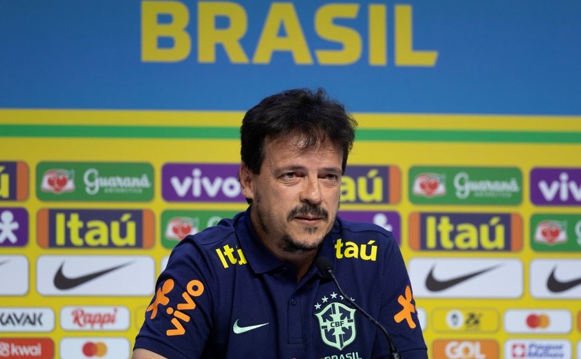 Ednaldo Rodrigues demite Fernando Diniz da Seleção Brasileira