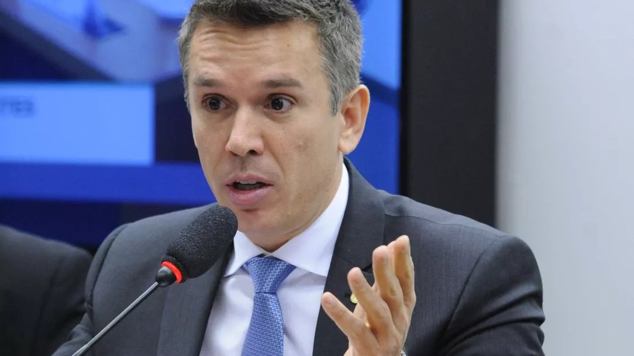 Jogadores não leram texto da Lei Geral do Esporte ‘com profundidade’, diz relator