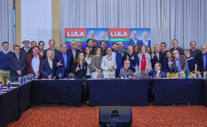 Nomes da economia, educação e meio ambiente se reuniram com Lula