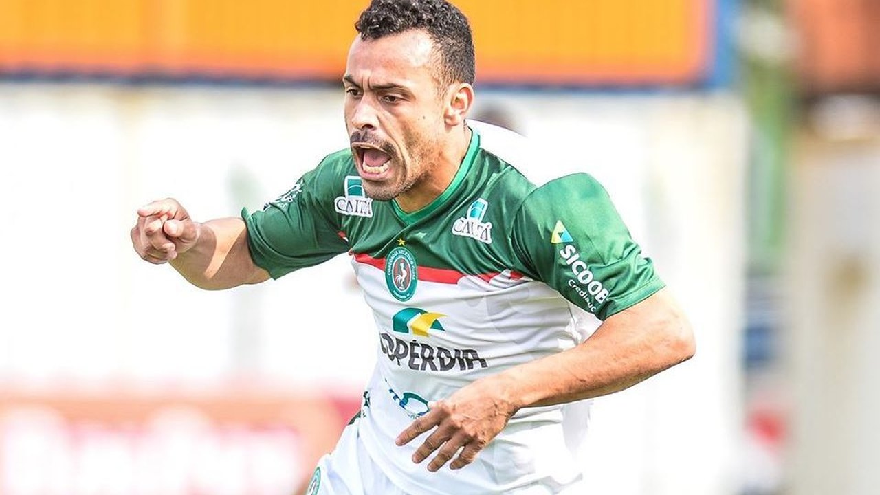 De olho na Série B, Ponte admite interesse em artilheiro do futebol catarinense