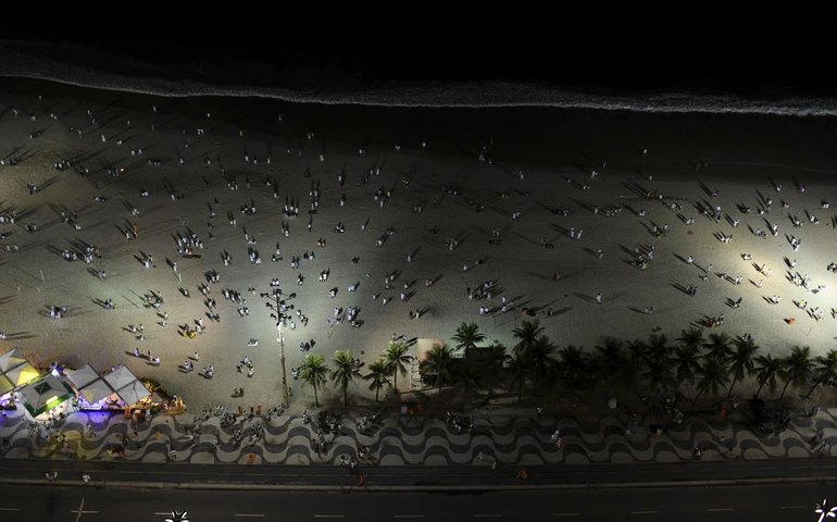 Réveillon no Rio: Copacabana espera reunir 2,5 milhões de pessoas