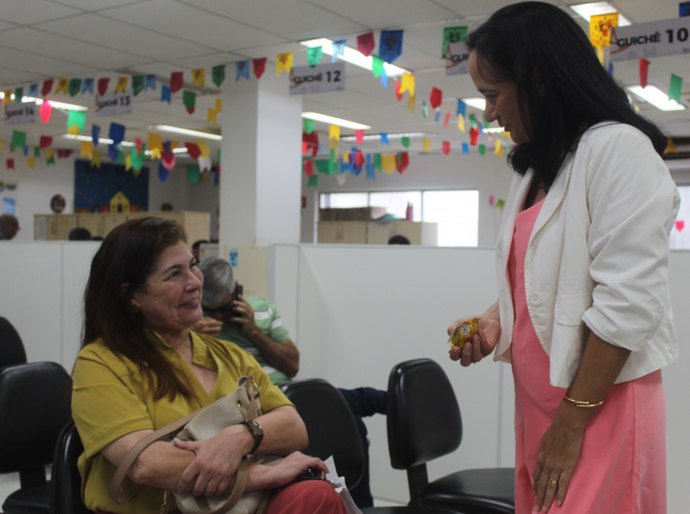 Sefaz Maceió realiza ação em comemoração ao Dia Nacional de Respeito ao Contribuinte