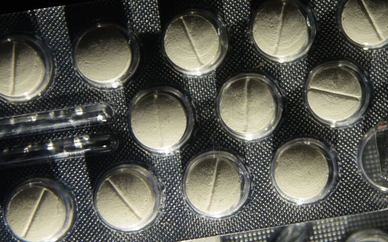Mobilização alerta para riscos da automedicação com antibióticos