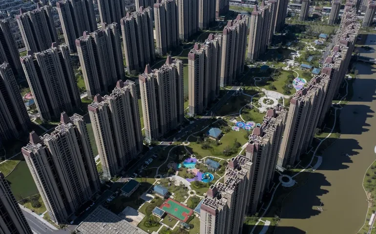 Vendas de residências voltam a cair e indicam que crise no setor não chegou ao fim