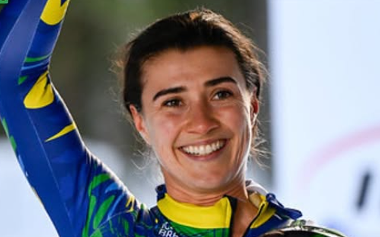 Nicole Silveira conquista melhor resultado do Brasil em Mundiais de esportes de inverno