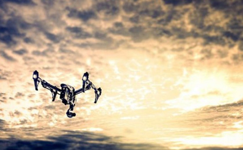 Facebook anuncia drone gigante para levar internet a áreas remotas do planeta