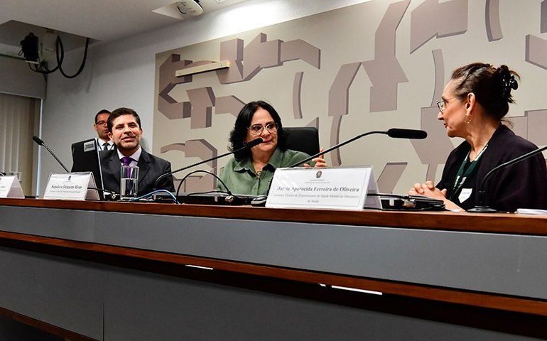 Prevenção: cuidado com a saúde mental é essencial para evitar suicídios