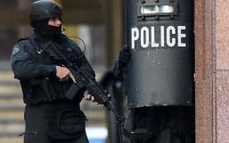 Sequestro em Sydney termina com pelo menos três mortos e quatro feridos