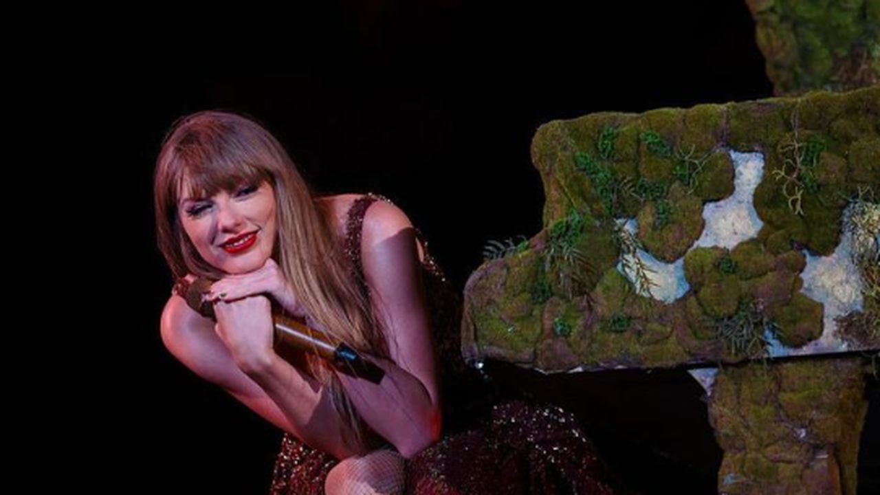 Nos EUA, Taylor Swift anuncia apoio a Kamala Harris após debate presidencial