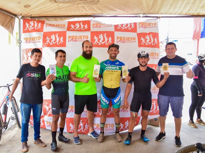 Projeto Verão Coruripe: final de semana teve vôlei de praia e ciclismo