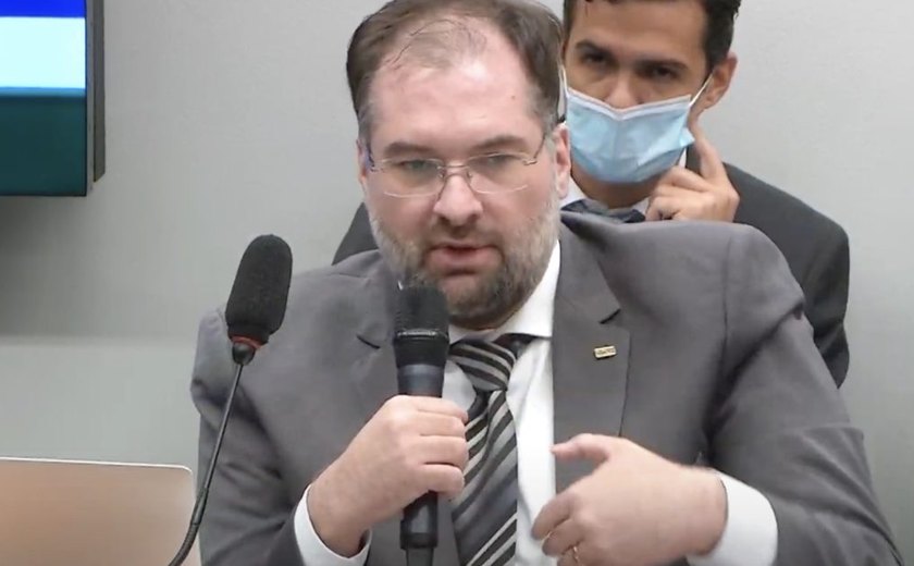 Entidades educacionais entram com ação e pedem afastamento de presidente do Inep