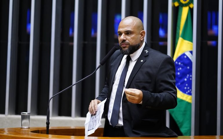 Comissão aprova diretrizes para atenção à saúde de pessoas do espectro autista