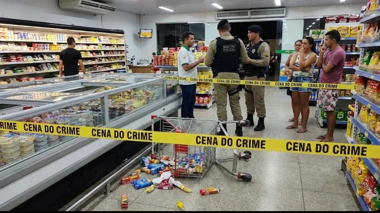 'Chamou parente de ladrão': discussão em supermercado termina com homem esfaqueado em Limoeiro de Anadia