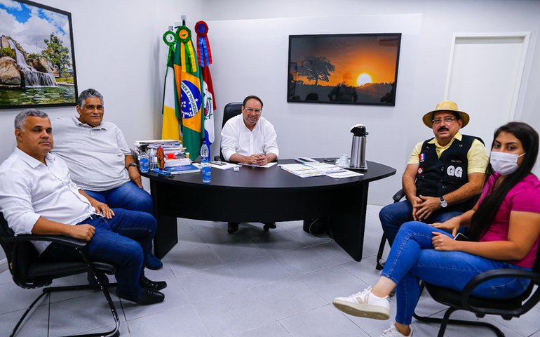 Prefeito de Rio Largo e Arapiraca se reúnem para falar sobre a política alagoana