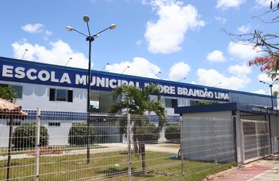 Escola Municipal Padre Brandão Lima volta às aulas presenciais no novo prédio nesta quarta-feira (6)