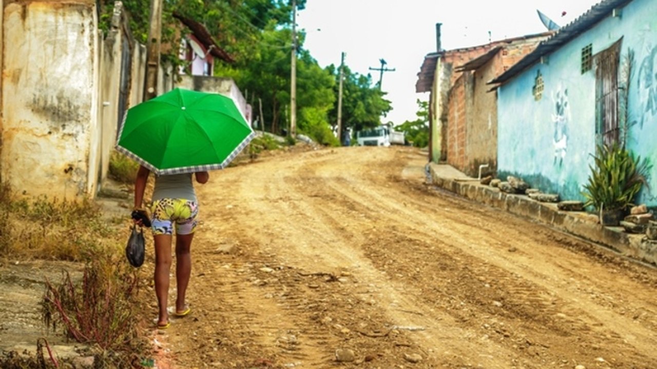 Prefeitura de Penedo recupera acesso à comunidade Sovaco da Ovelha