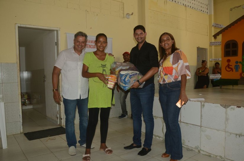 Roteiro faz nova distribuição de cestas nutricionais para gestantes e nutrizes