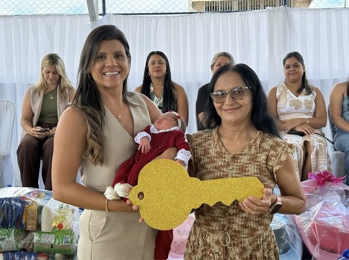 Prefeita Marcela Gomes acompanha abertura de eventos voltados para a Primeira Infância em Novo Lino