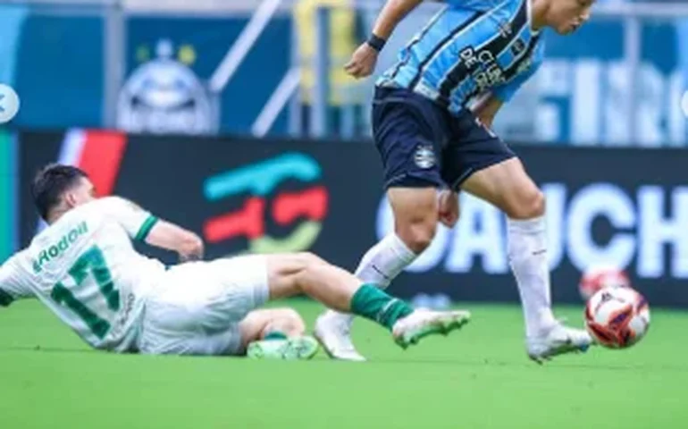 Grêmio estreia com derrota para o Montevideo City Torque na Sul-Americana