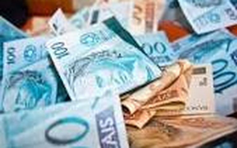 Verba para reajustes no Orçamento de 2023 é insuficiente para bancar 5%
