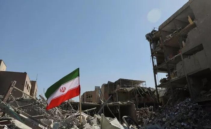 Campanha militar dos EUA e de Israel contra a República Islâmica está em sua terceira semana, com as partes trocando golpes