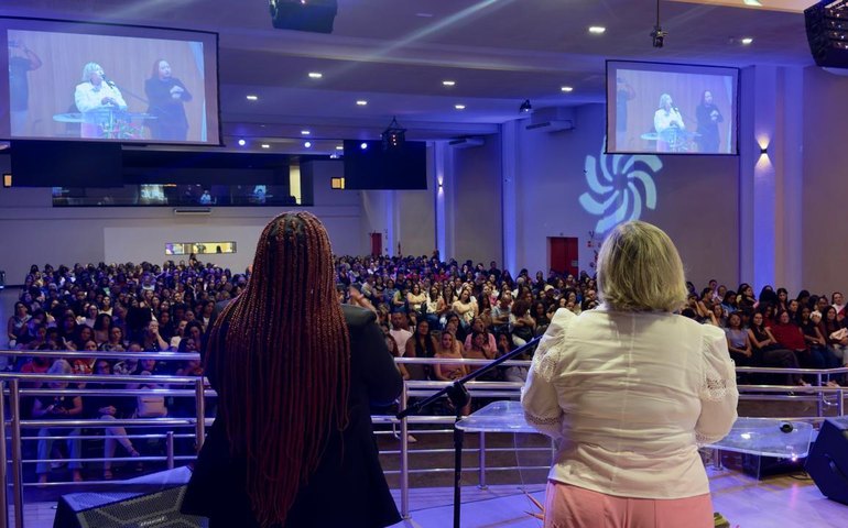 Formação destaca estratégias para inclusão de estudantes com TEA